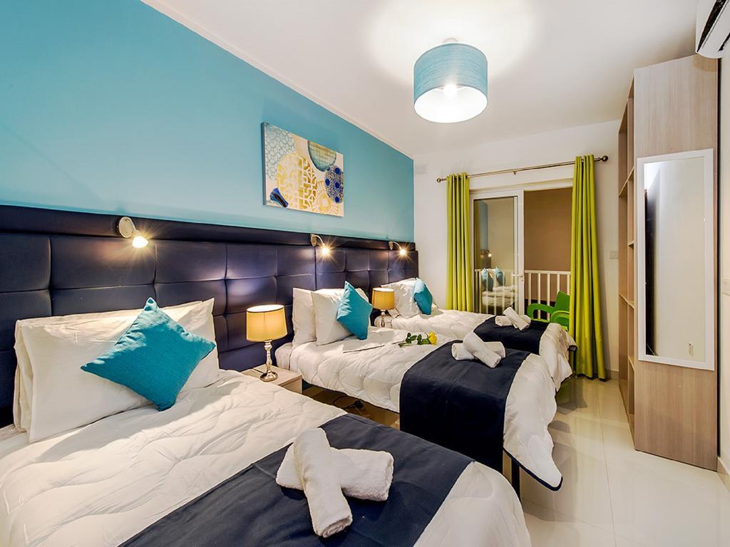Bayside Apartments Saint Julian's エクステリア 写真