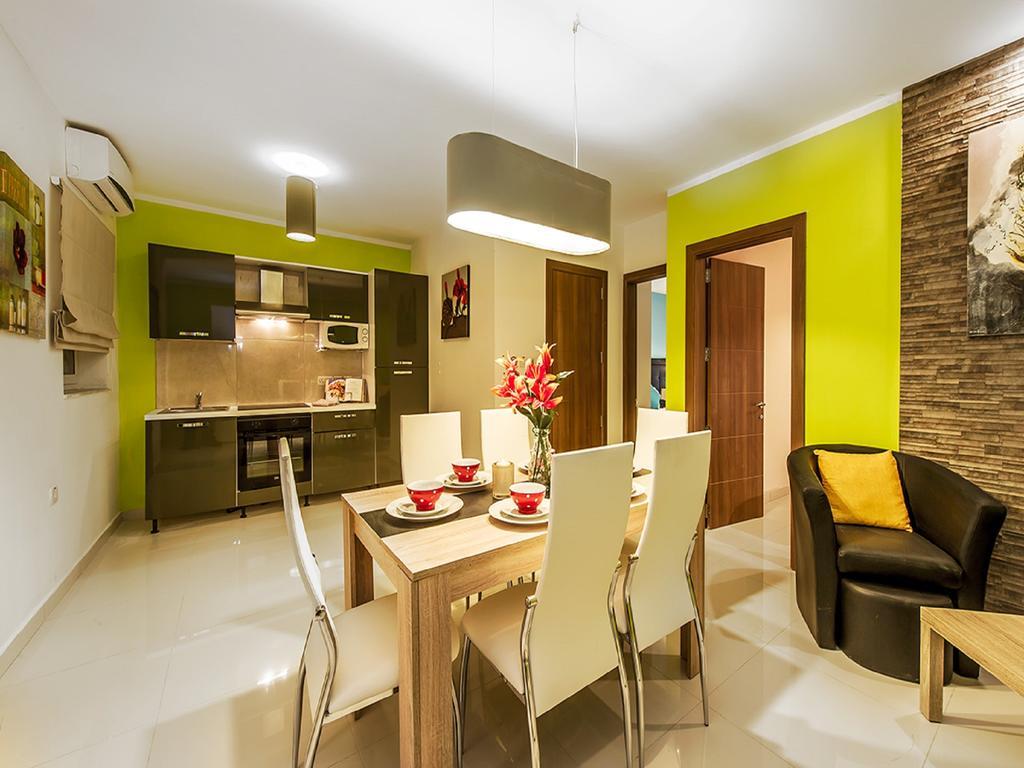 Bayside Apartments Saint Julian's エクステリア 写真