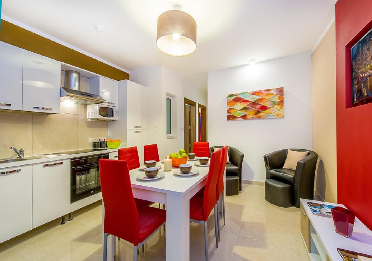 Bayside Apartments Saint Julian's エクステリア 写真